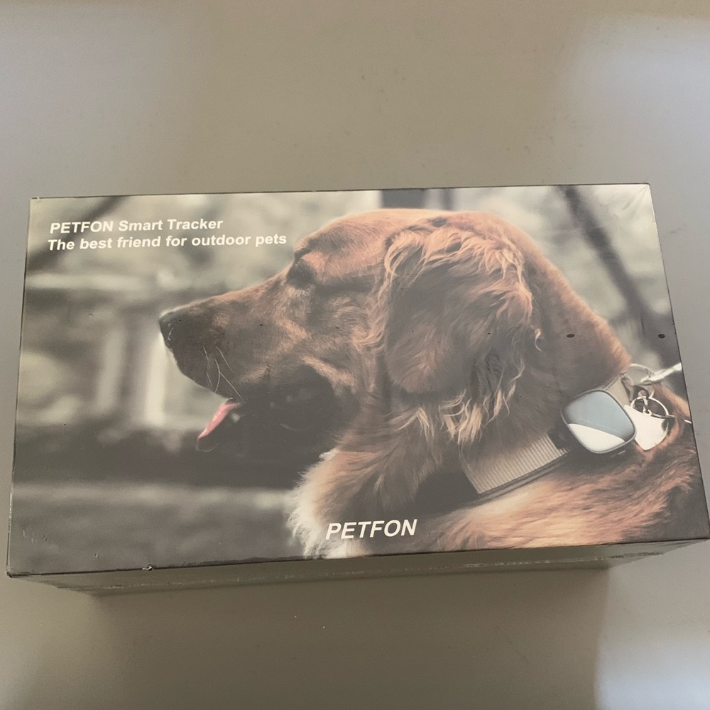 PETFON smart tracker. New in box